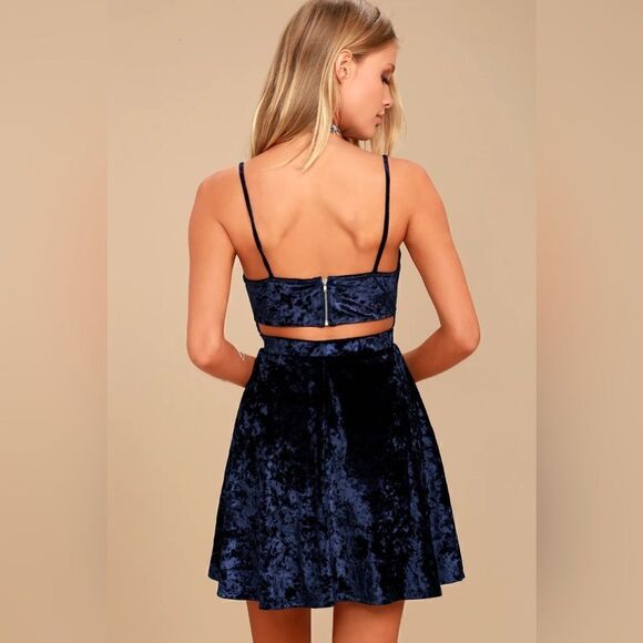 Lulus Velvet Skater Mini Dress, Love Is The Key Keyhole Navy Blue Size Medium - Picture 2 of 5